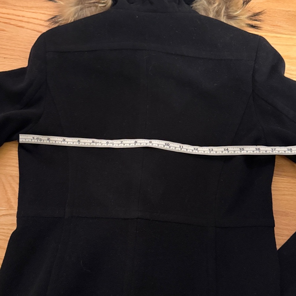 Marc NY by Andrew Marc Black Wool/Cashmere Coat with Genuine Fur Hood, Size 4 - Picture 14 of 15